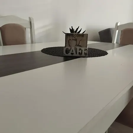 Mountain Rose Apartman *